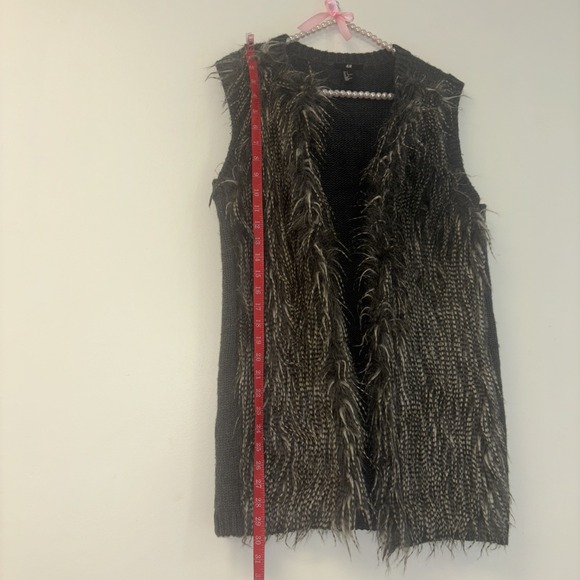 Penny Lane Vest VTG Sz Sm Gray Boho Indie Warm Layering Fall‎ Faux Fur Movie - Picture 6 of 9